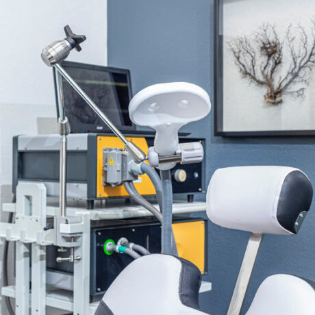 TransCranial Magnetic Stimulation (TMS) Therapy Machine